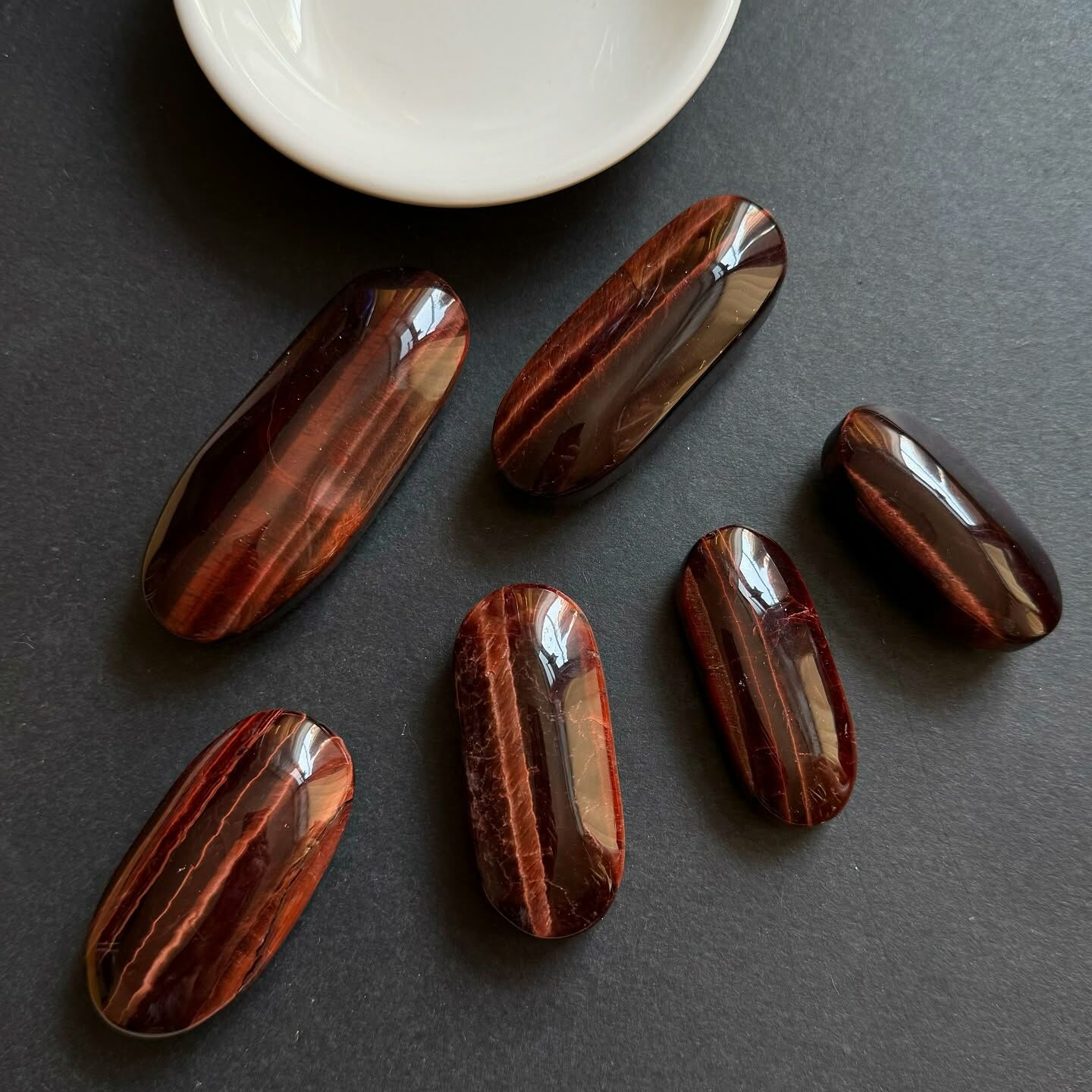 [原石] 紅虎眼石