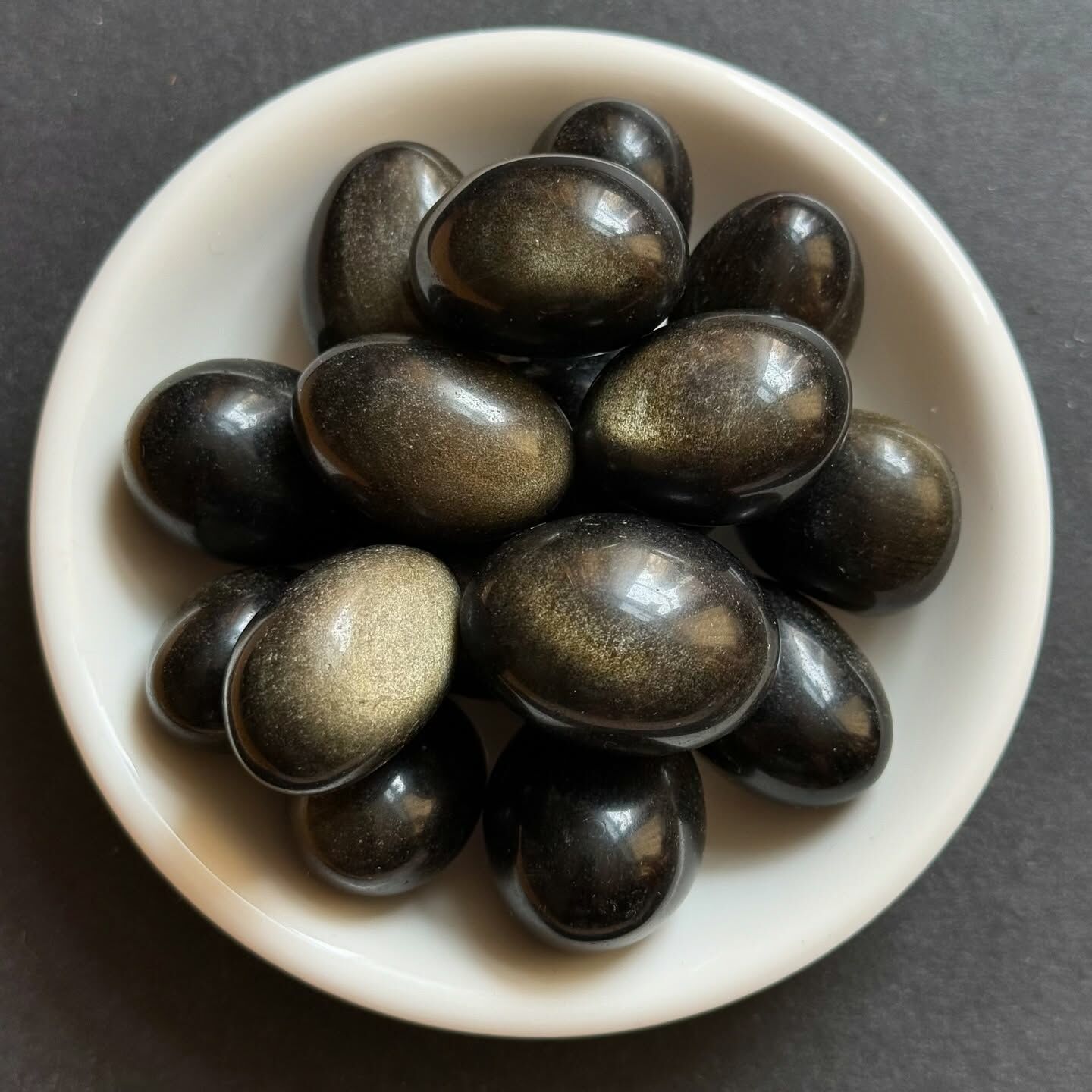 [原石] 金曜石 水晶滾石