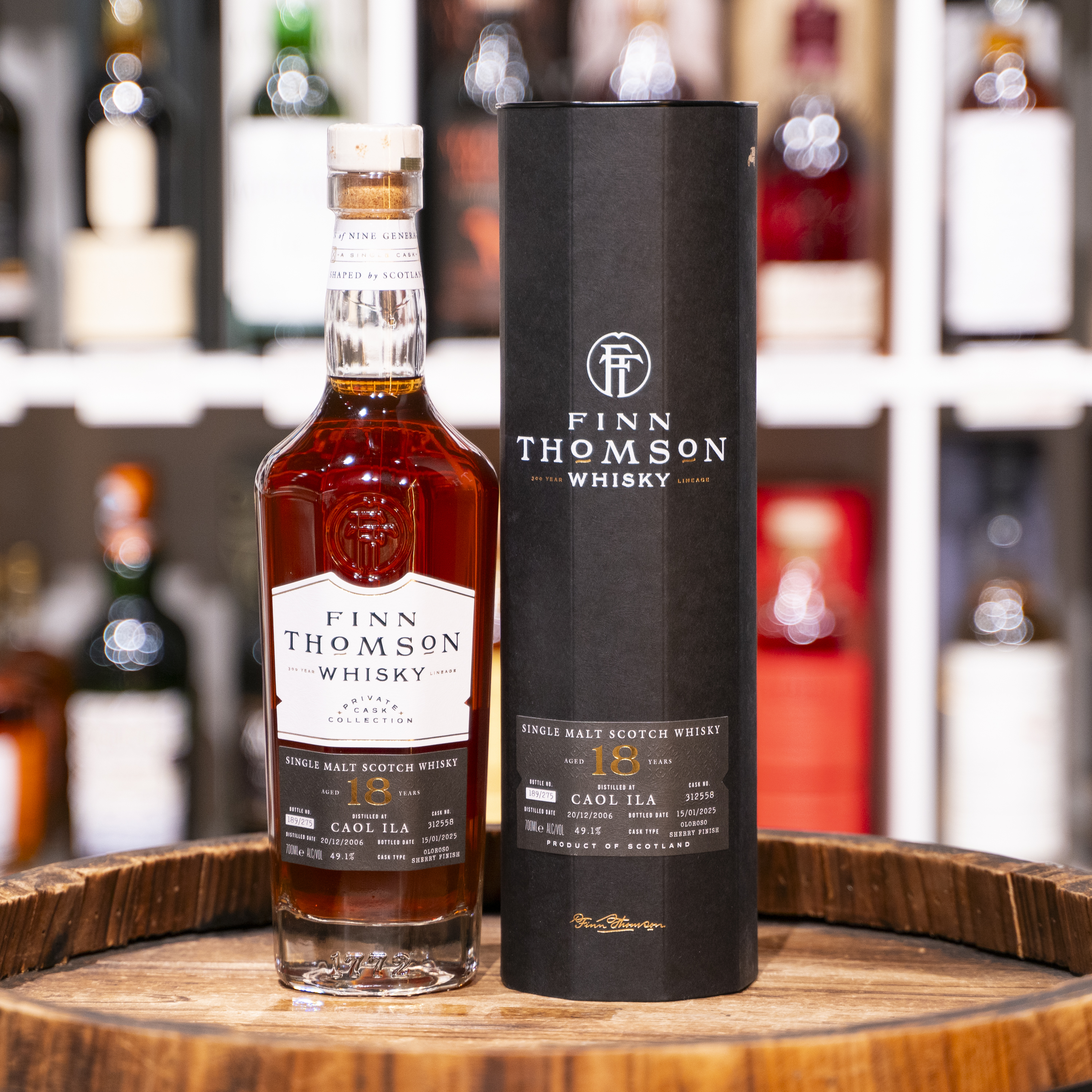 Finn Thomson Caol Ila Oloroso Sherry Finish 18 Years Old (49.1%alc)