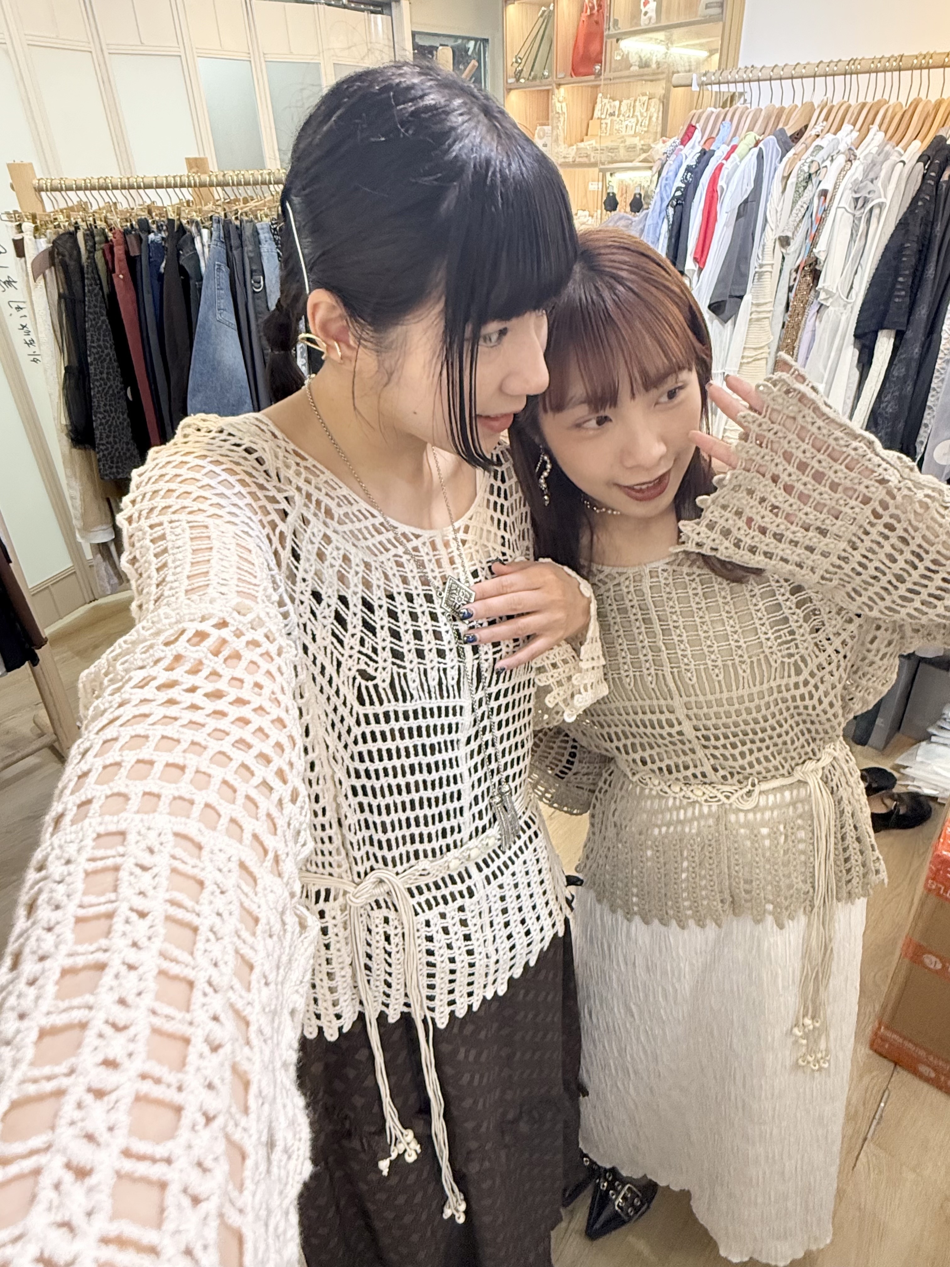 小民族風網網冷衫