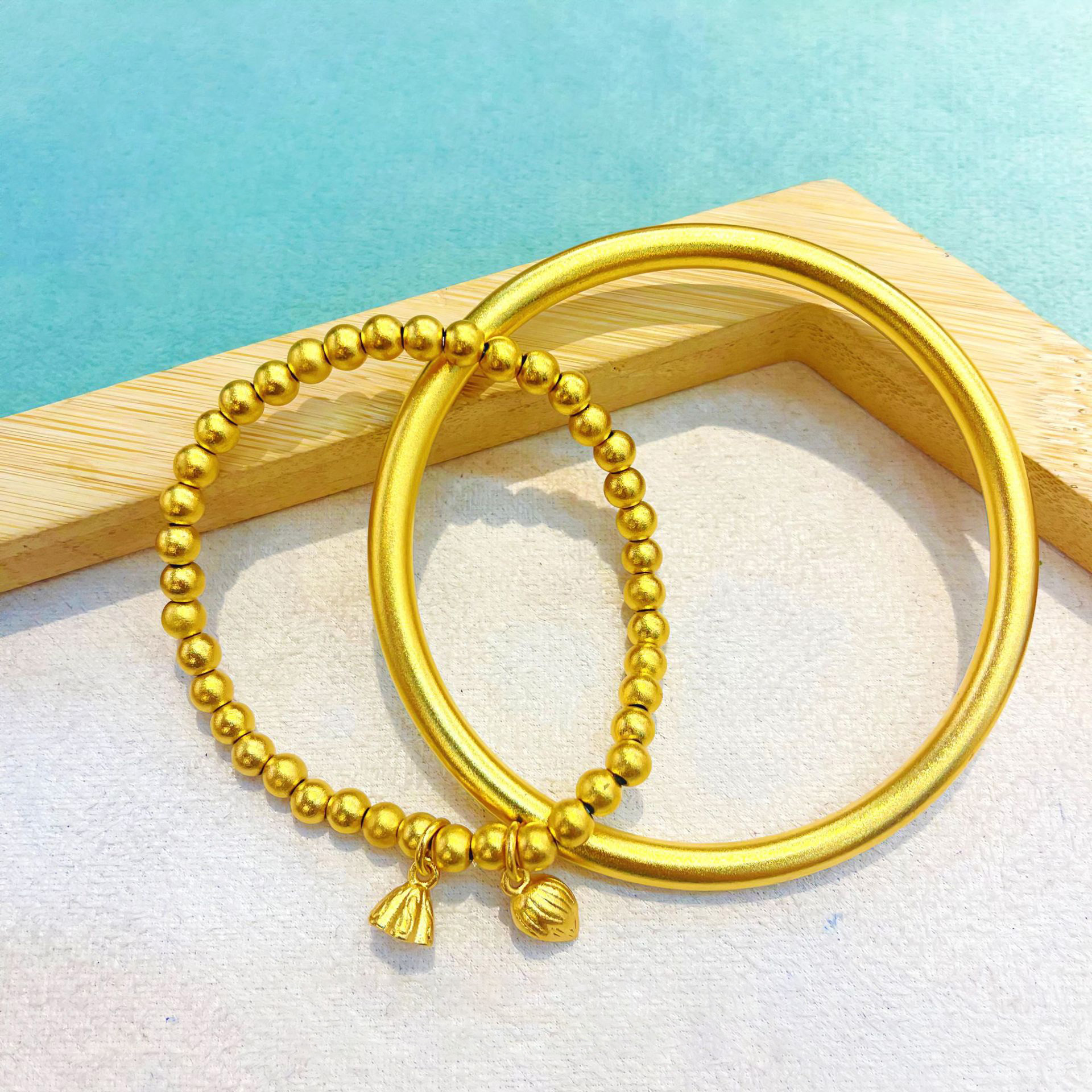 【金輝】古法傳承金沙實心手鐲+兩世歡荷荷美美手鍊
