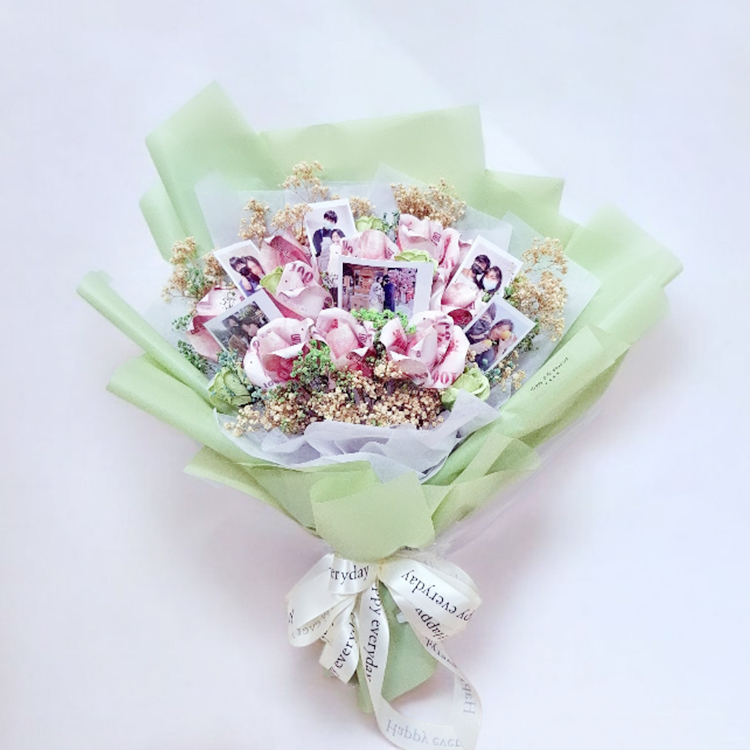 照片鈔票花束,綠色包裝,Photo of banknote bouquet, green packaging