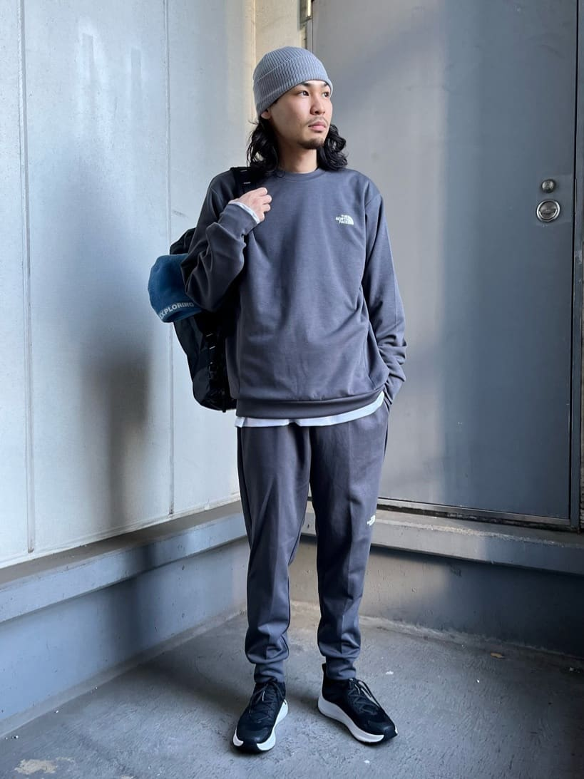 日本 TNF motion crew 長袖衛衣