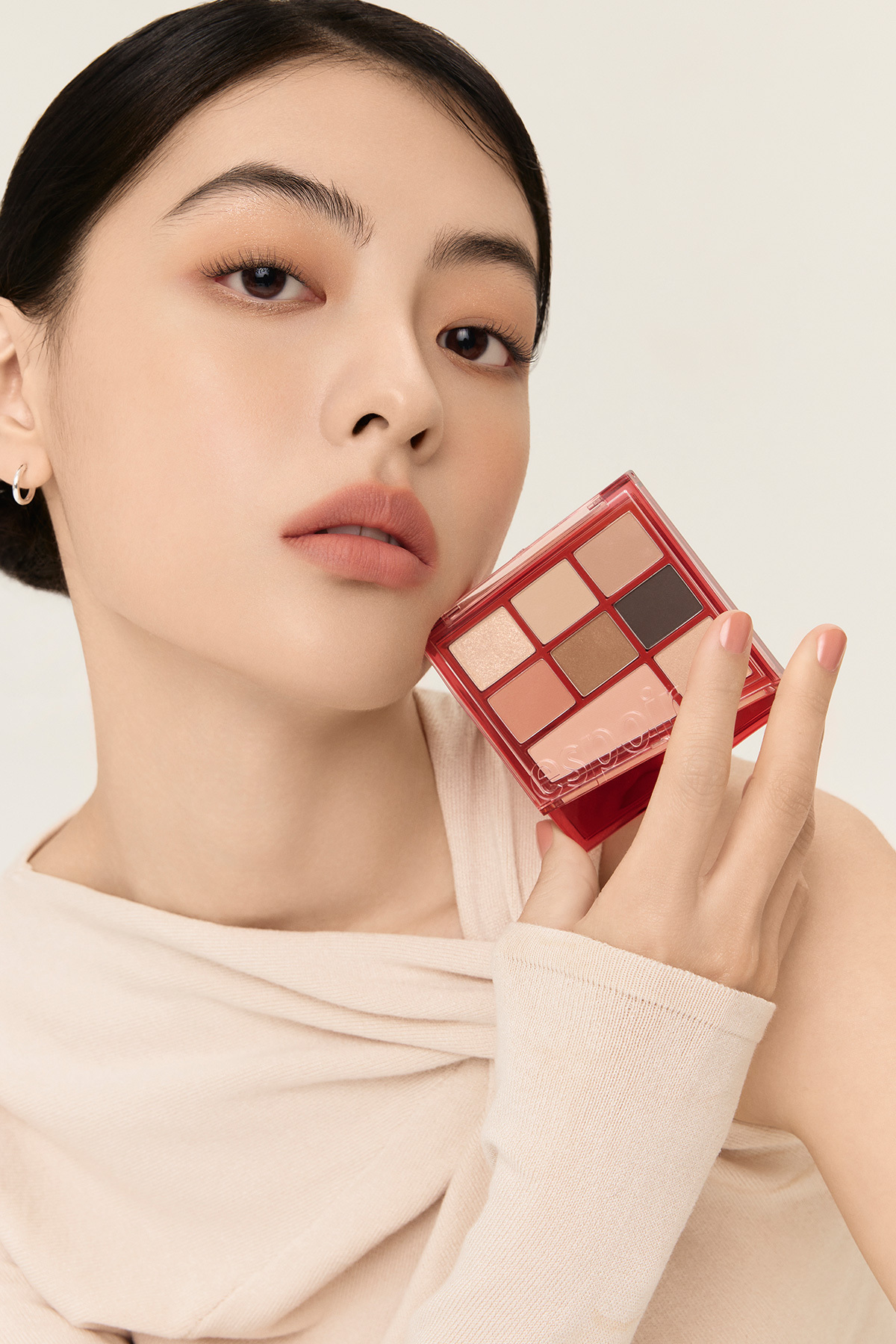 Espoir 全新炫彩眼影妝容綜合盤【3款色號】