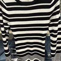 [S] DKNY BLACK/WHITE KNITTED STRIPE LONG SLEEVE TOP, DJ4S08RS-BLW FINAL SALE (SD1250)