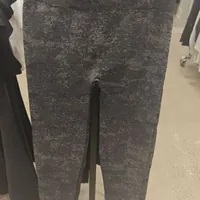 [S] CALVIN KLEIN BLACK SPORT SEAMLESS PRINT LEGGINGS, SP40600662-404F610001 (SCK758)