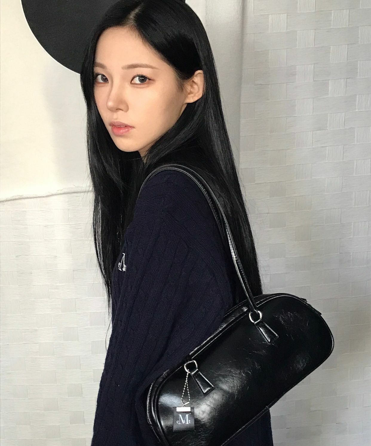 MUCENT ROMA CRACK KEYRING BOWLING BAG