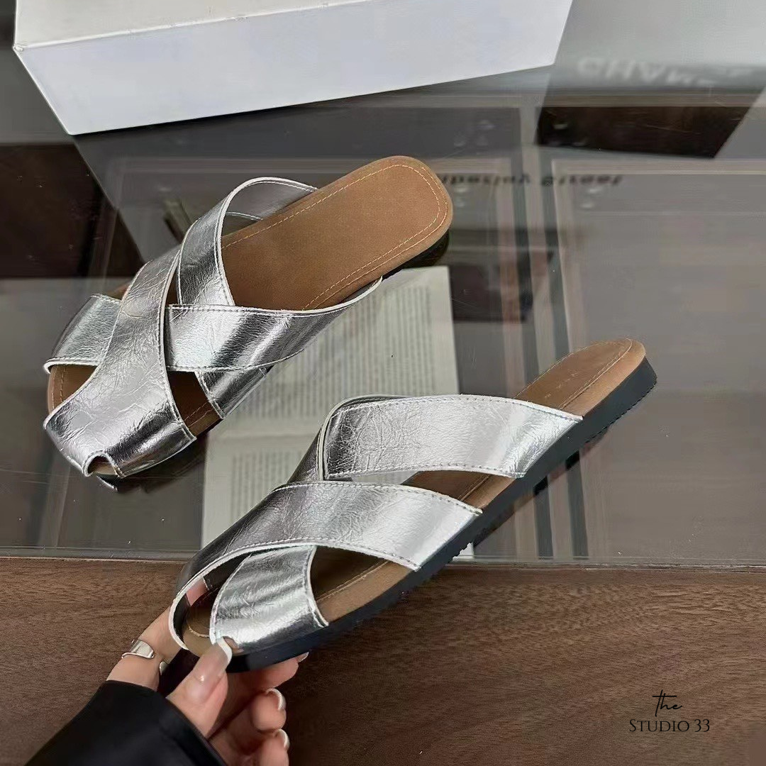 輕便軟底編織平底涼拖