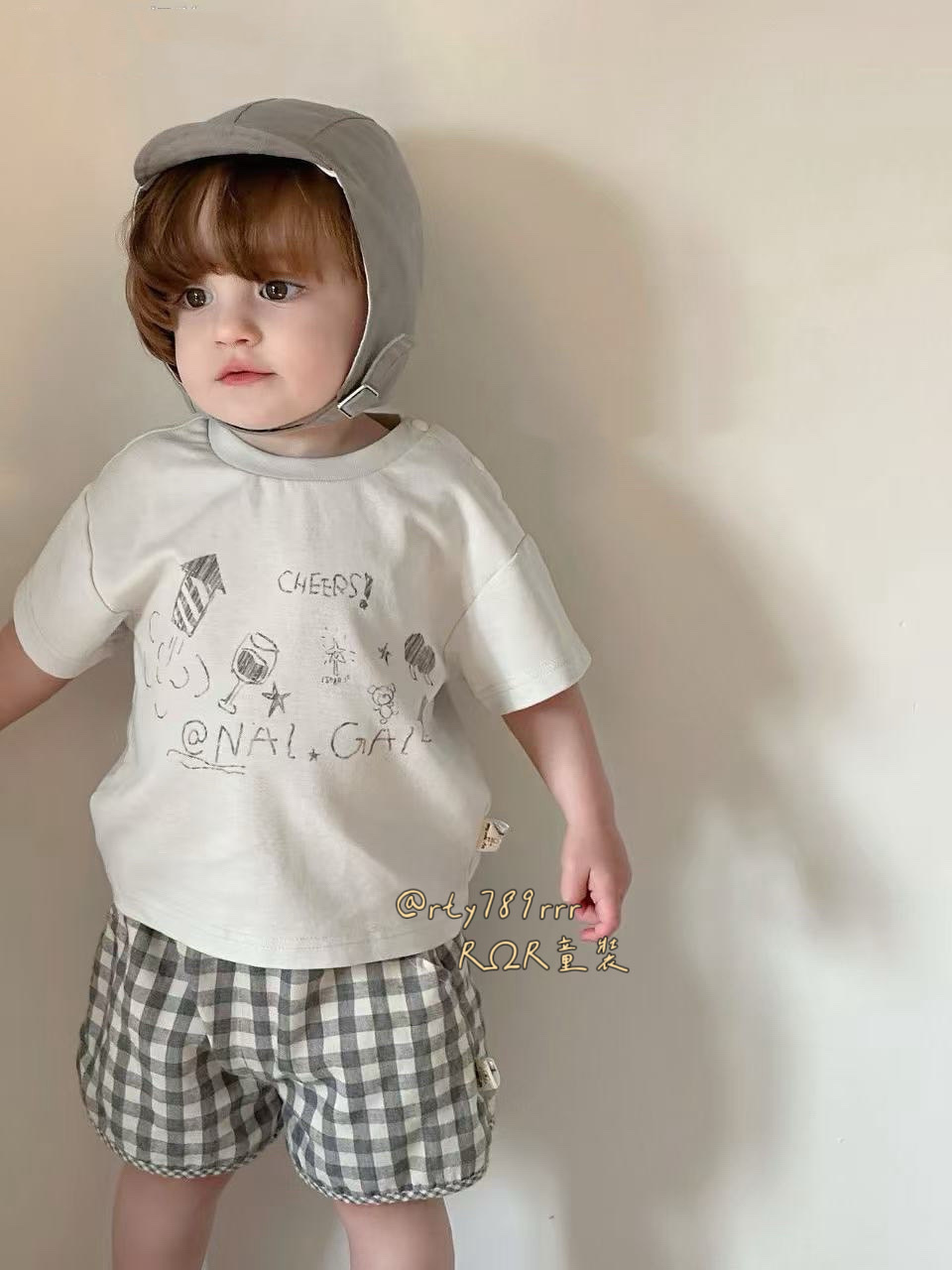 塗鴉格子休閒套裝