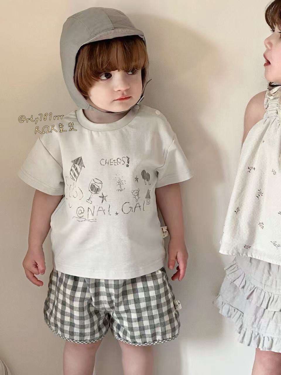 塗鴉格子休閒套裝