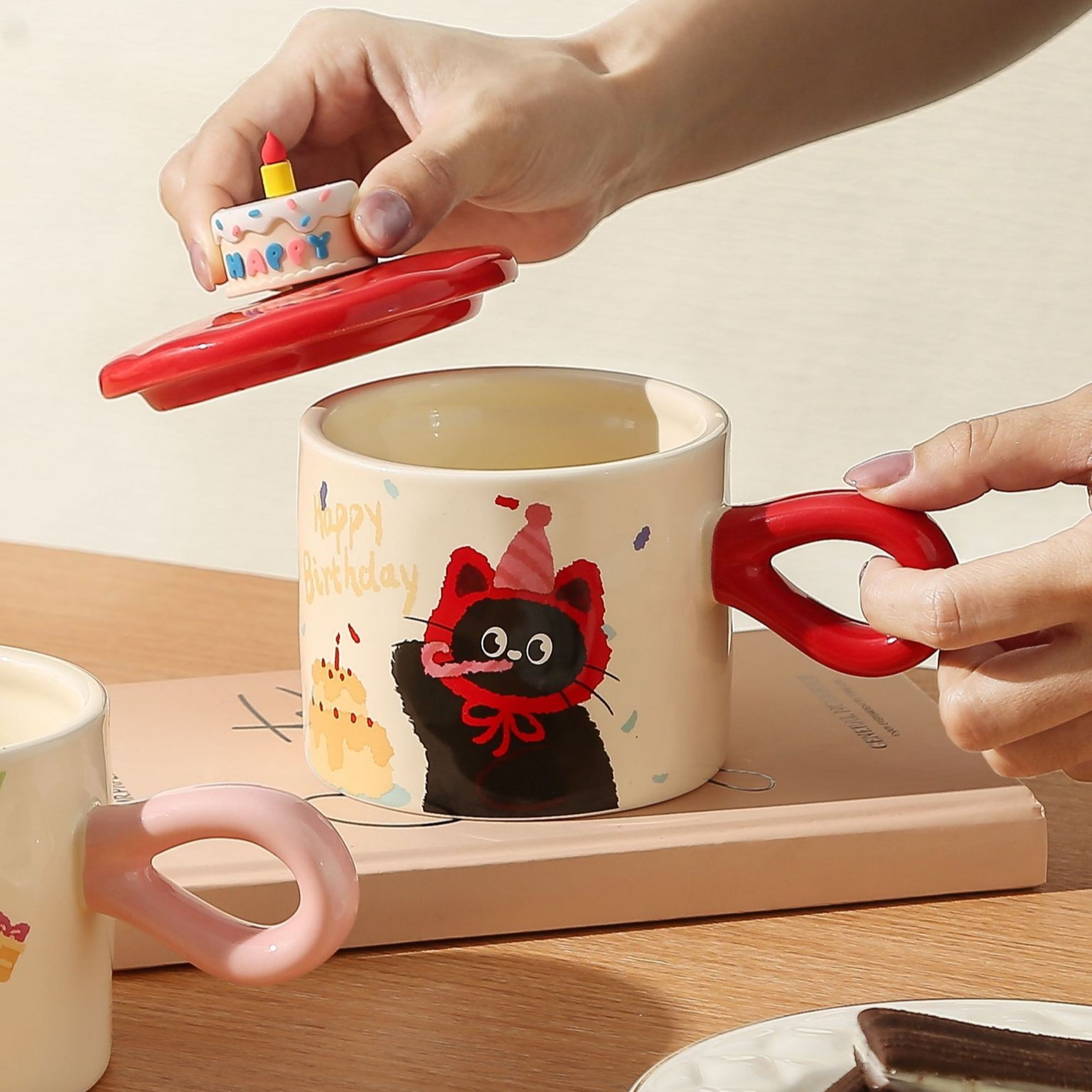Cute Cat "Happy Birthday" Lidded Mug