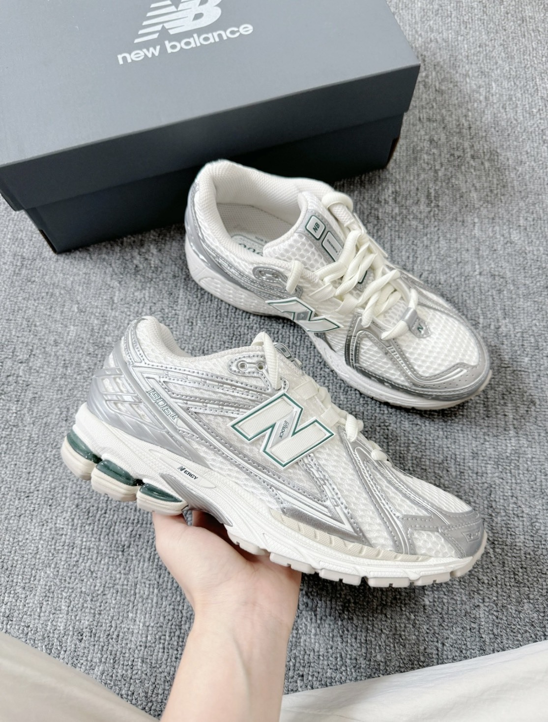 <現貨> New Balance NB 1906R 銀灰 白銀 復古 老爹鞋 M1906REE