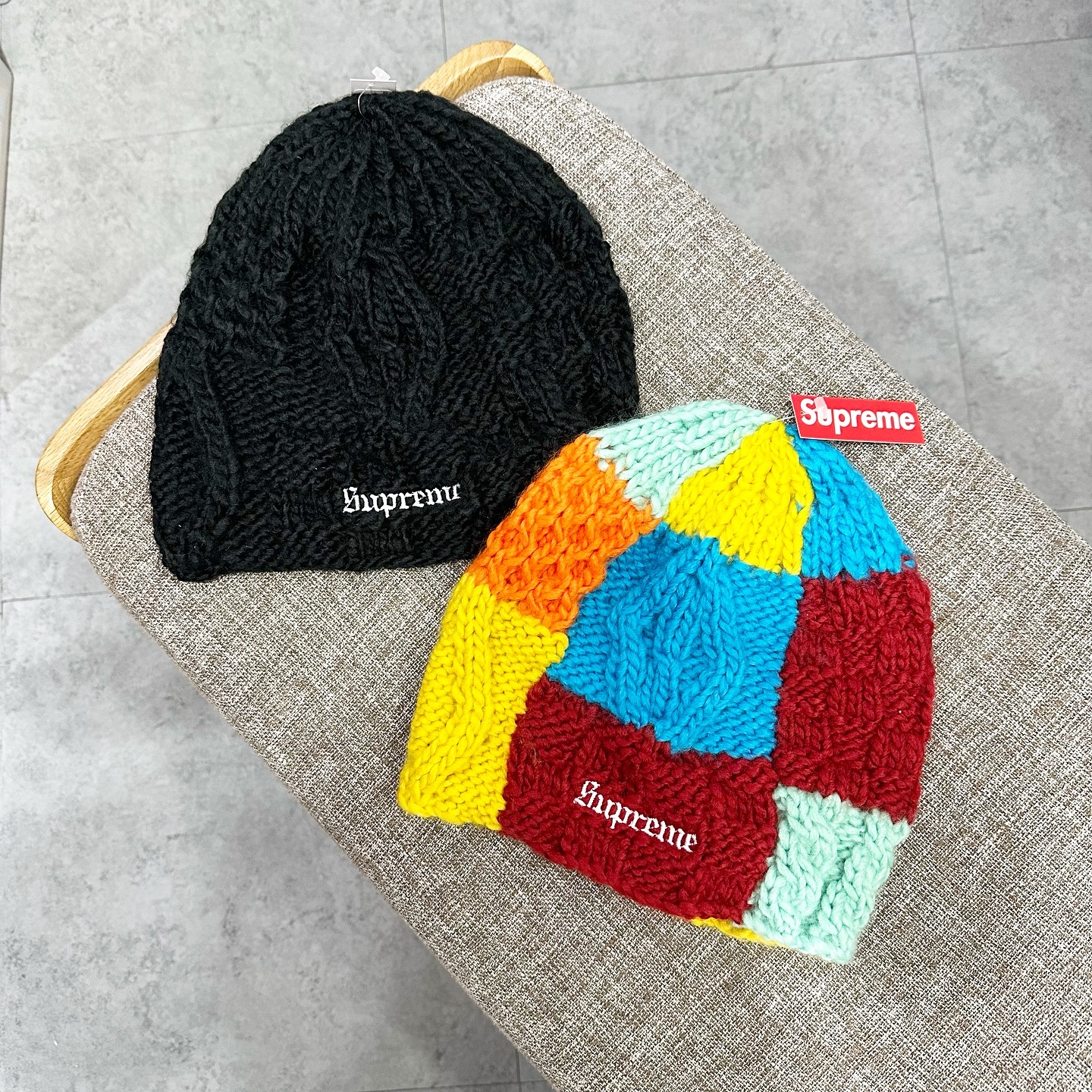 帽子 supreme Block Knit Beanie Supreme Block Knit Beanie Tan - SS25 - US