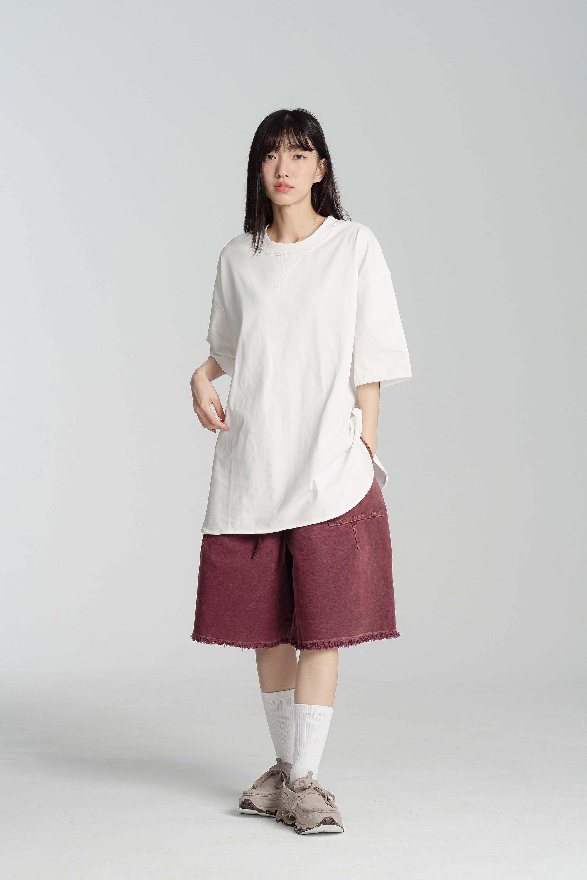 \CHINGKOO/ 黑白大古寬鬆素面t