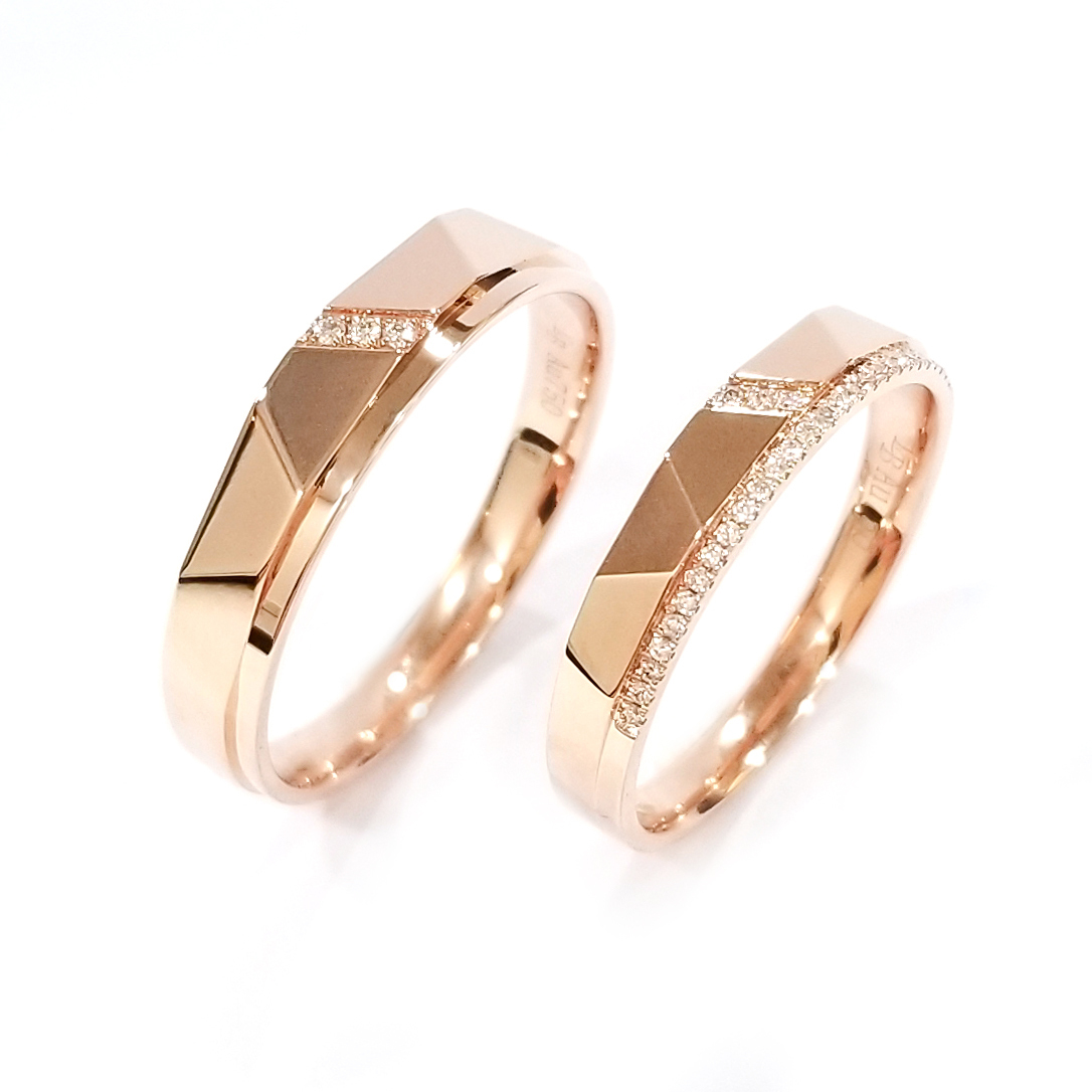 18K玫瑰金天然鑽石方角型格對戒