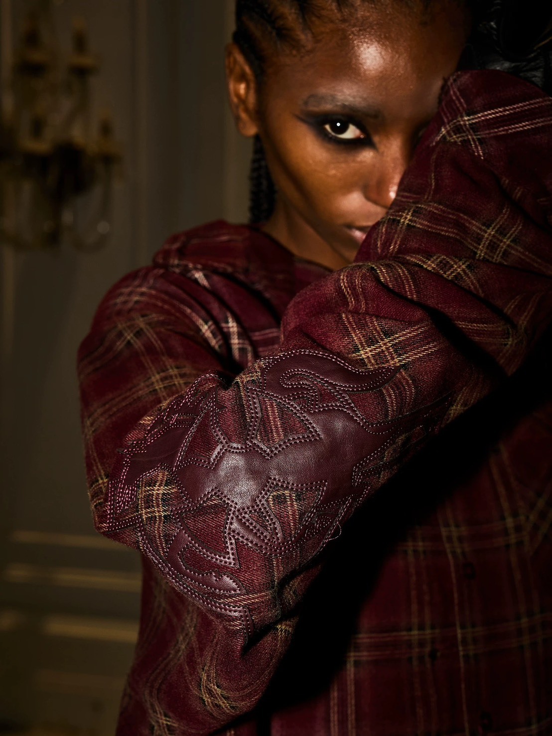 BLINDNOPLAN 水洗做舊 皮革貼布十字戰馬 格紋襯衫 長袖