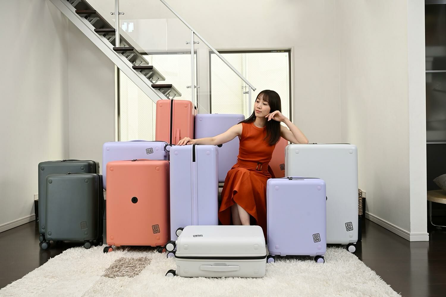 預 購 產 品丨Jollying Dots 磁扣式相連行李箱 28吋+20吋 (四色)