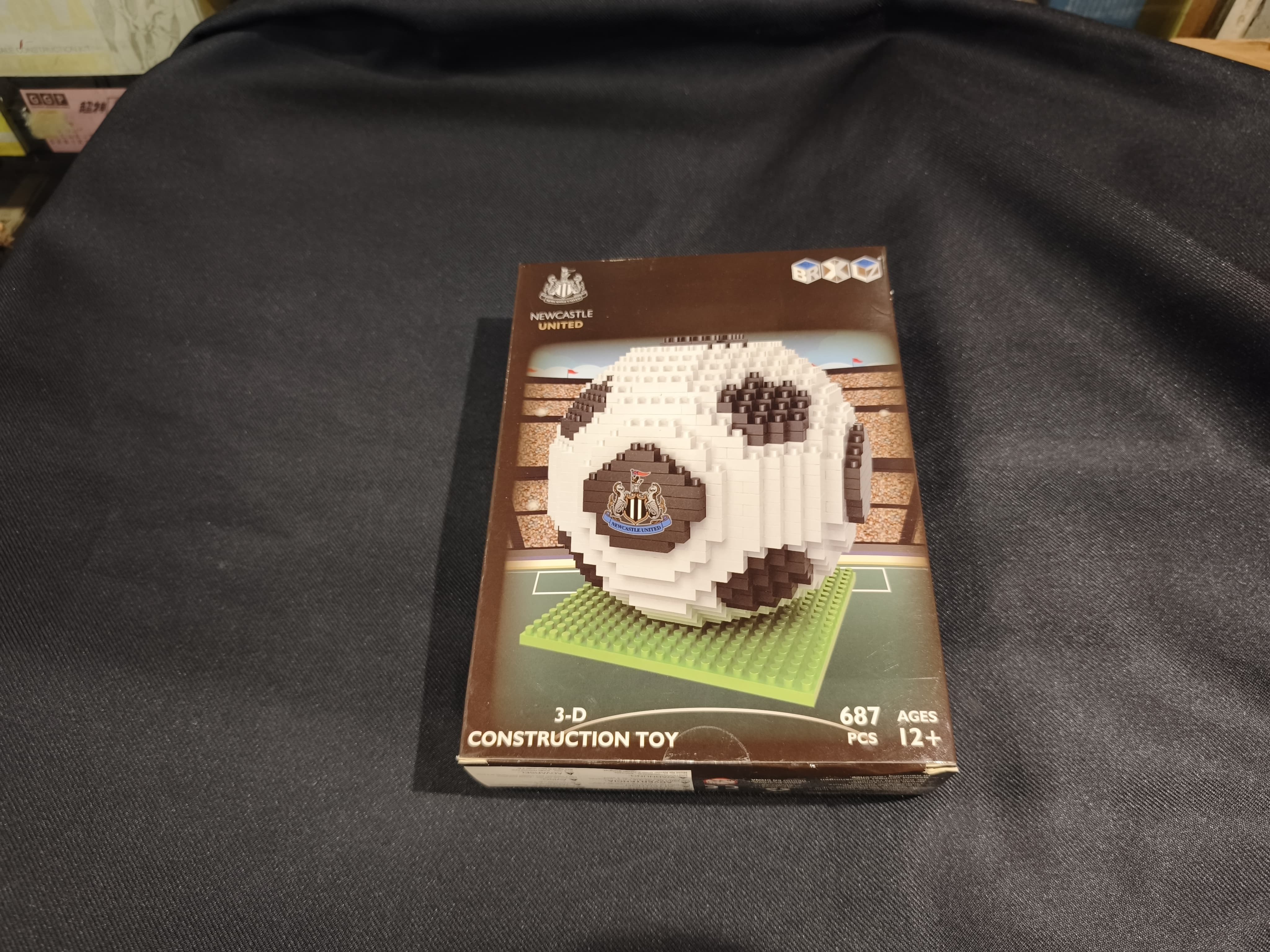 紐卡素粒粒積木足球