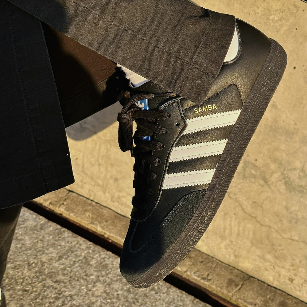 Adidas SAMBA OG 運動休閒鞋 黑色 (B75807) 官方實著側面照