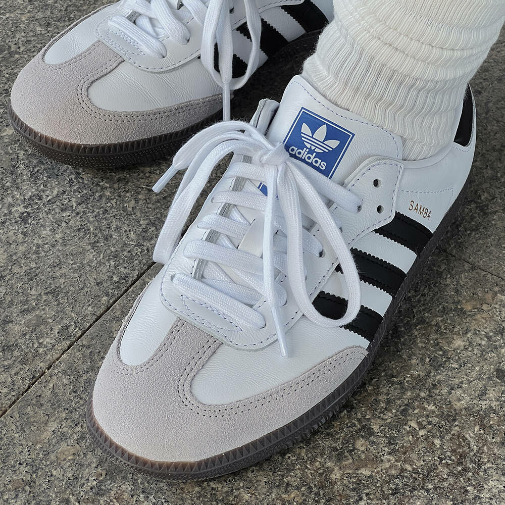 Adidas SAMBA OG 運動休閒鞋 德訓鞋 白色 (B75806) 官方模特著用照片