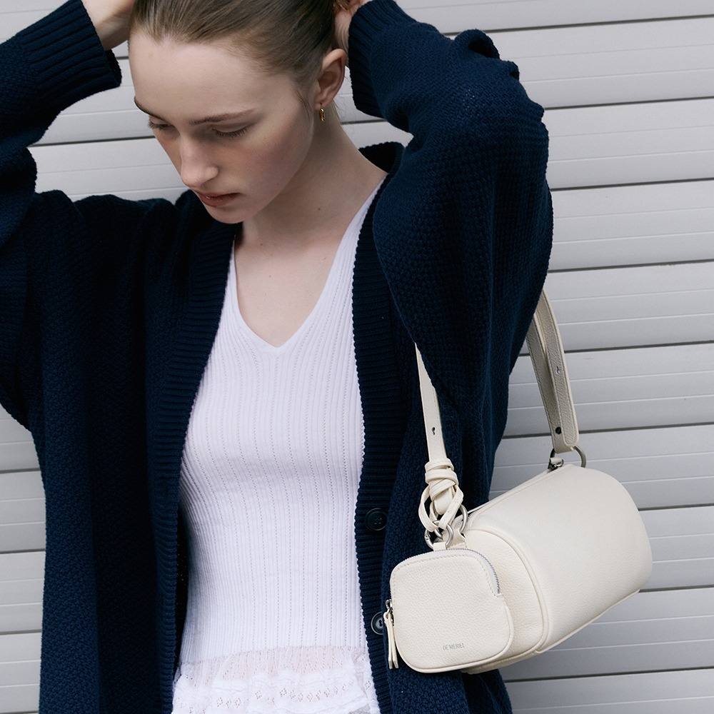 Demeriel Basset Round Bag