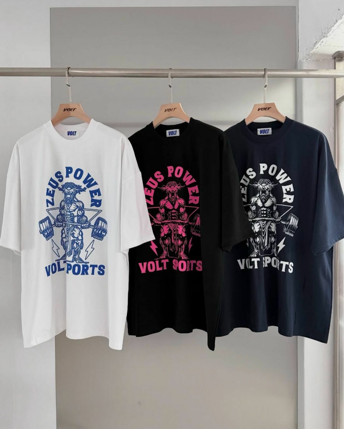 英文字圖案短袖Tee VOLT-090T