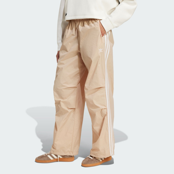 ADIDAS 長褲 3 S PARA PANT 奶茶 三葉草 復古 降落傘褲 寬褲 女 IY7252