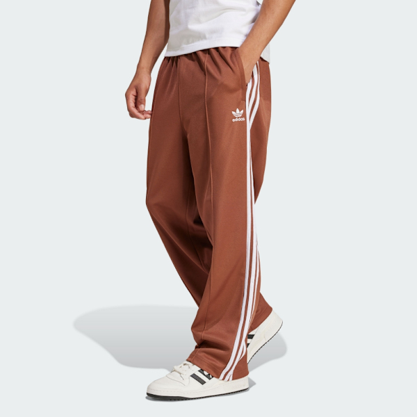 ADIDAS 長褲 BAGGY TP 咖啡 三葉草 復古 休閒長褲 男 IZ2476