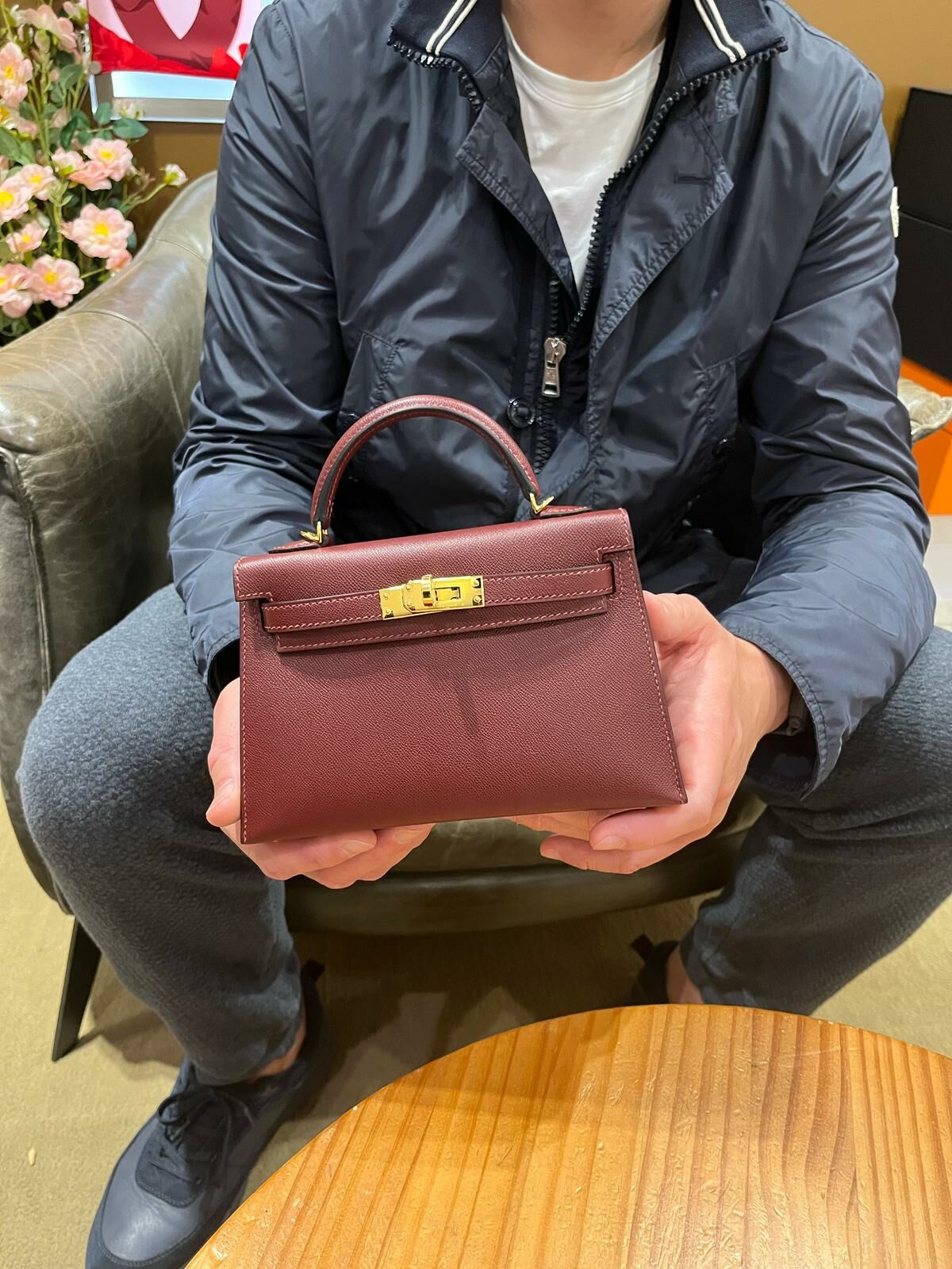 12/3/2025購買 【感謝購買】 暖男先生爽快抱走K20愛馬仕紅🧉 讚我哋回復快👍🏼 服務好✌️ 多謝你嘅信任與支持🥰