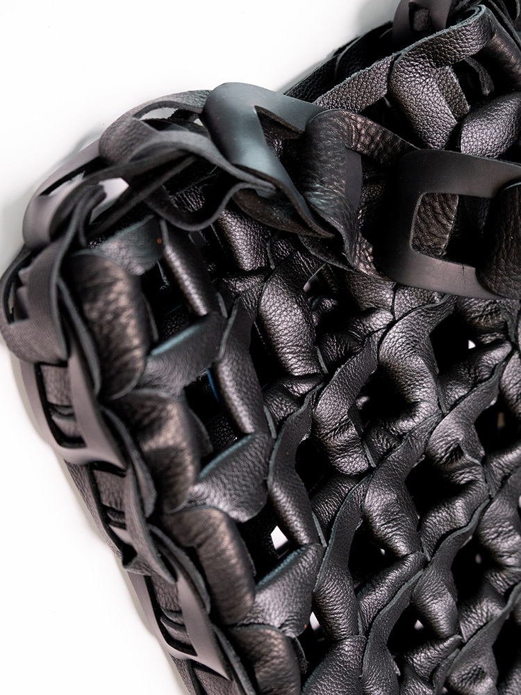 Medium Links Tote-Sid