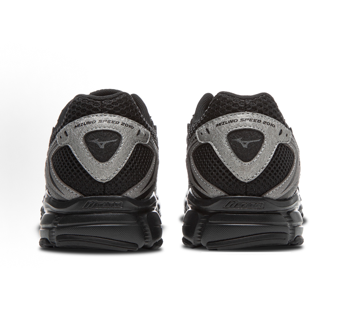 (預訂) MIZUNO Speed 2010