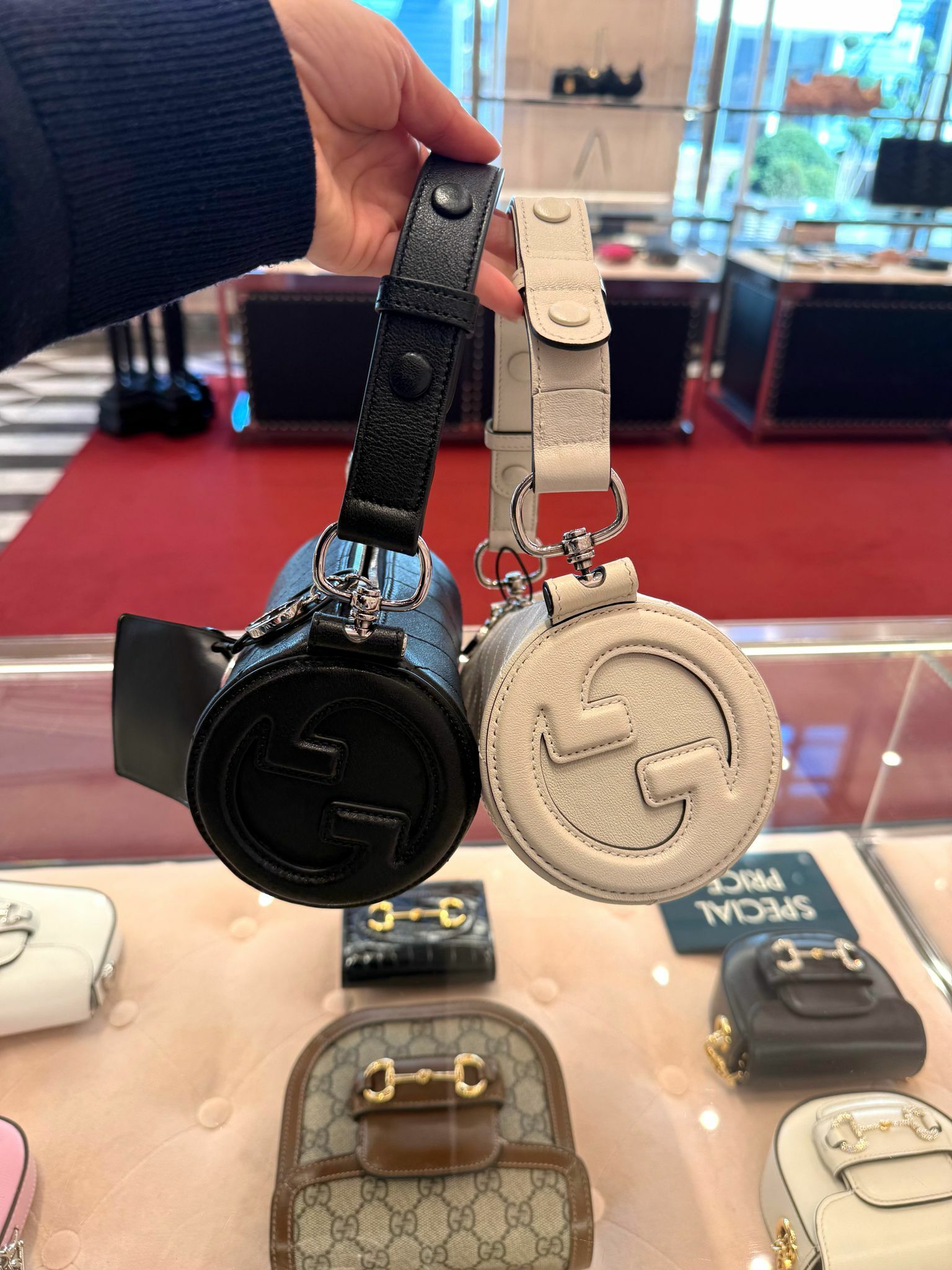 【現貨】Q040446 Gucci 小號圓柱單肩袋