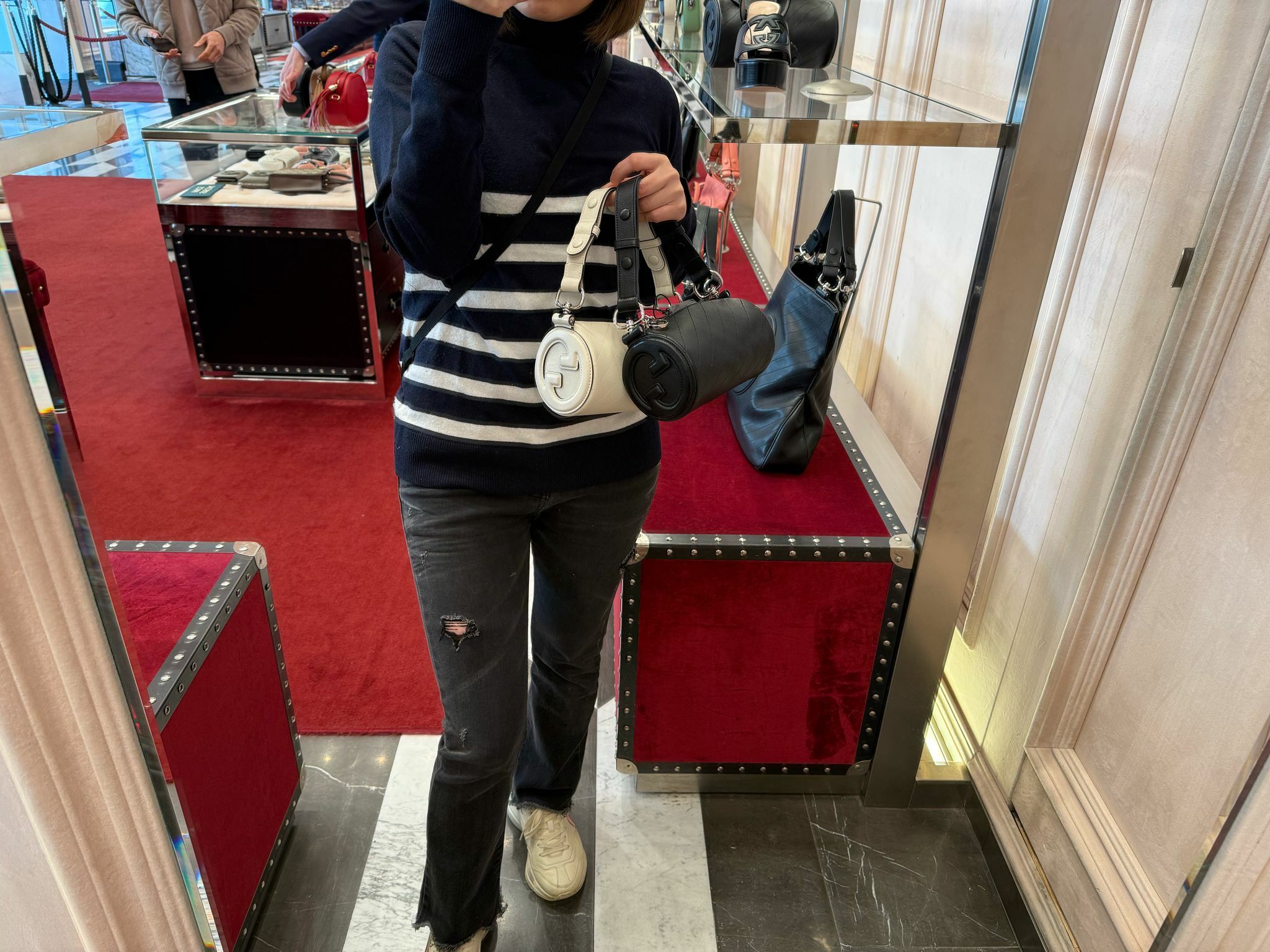 【現貨】Q040446 Gucci 小號圓柱單肩袋