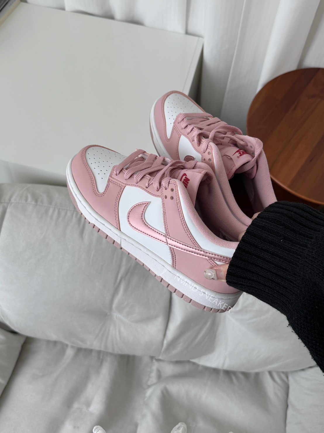 <快速出貨> Nike Dunk Low "Pink Velvet" 緞面櫻花粉 大童