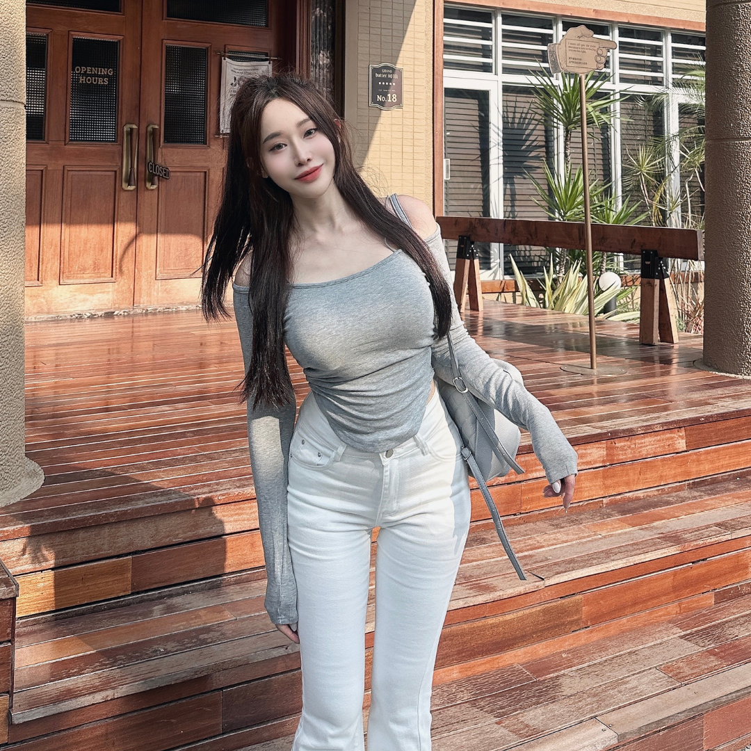 【流量王必入】DOMISS細肩帶露肩長袖帶胸墊上衣 長袖上衣-3色(現貨)