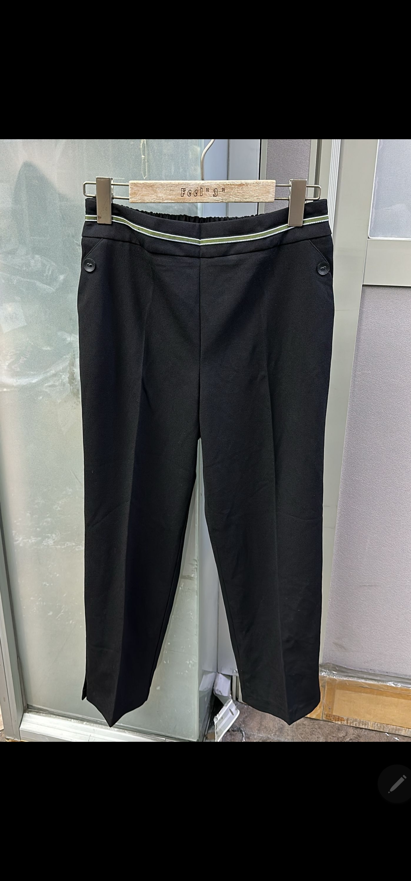 Cd2257**