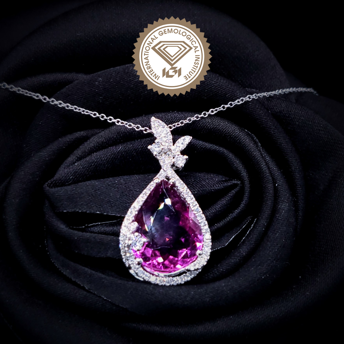 18K White Gold 4.63ct Tourmaline and Diamond Pendent