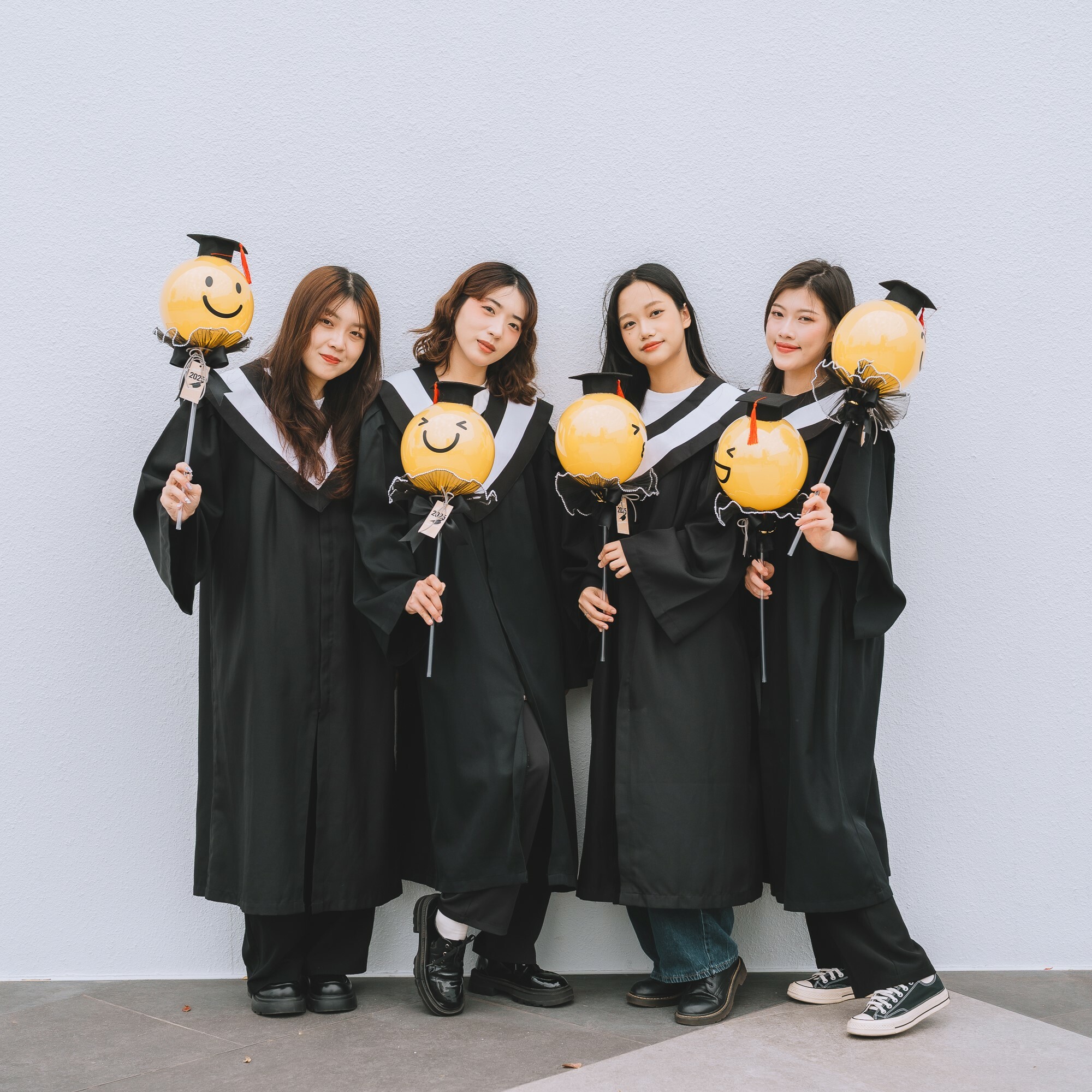 畢業單品丨10吋手持黑紗畢業笑臉