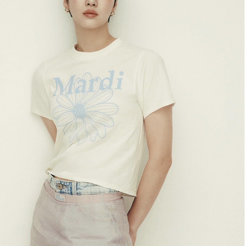MARDI MERCREDI 修身款 經典花朵短袖 奶油色 上衣 春夏服飾 金高銀同款 韓國代購