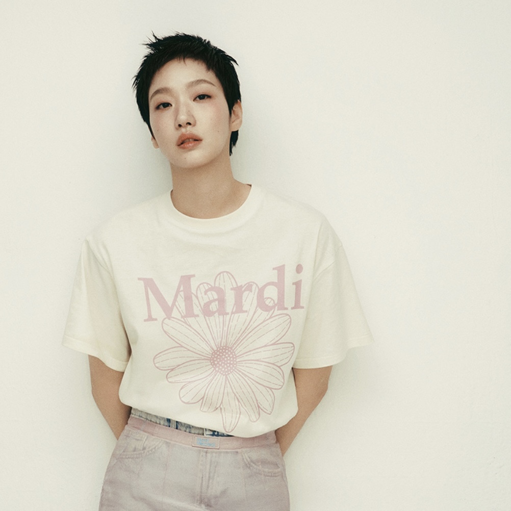 MARDI MERCREDI 奶油底 經典花朵 短袖 單花 上衣 春夏服飾 韓國代購