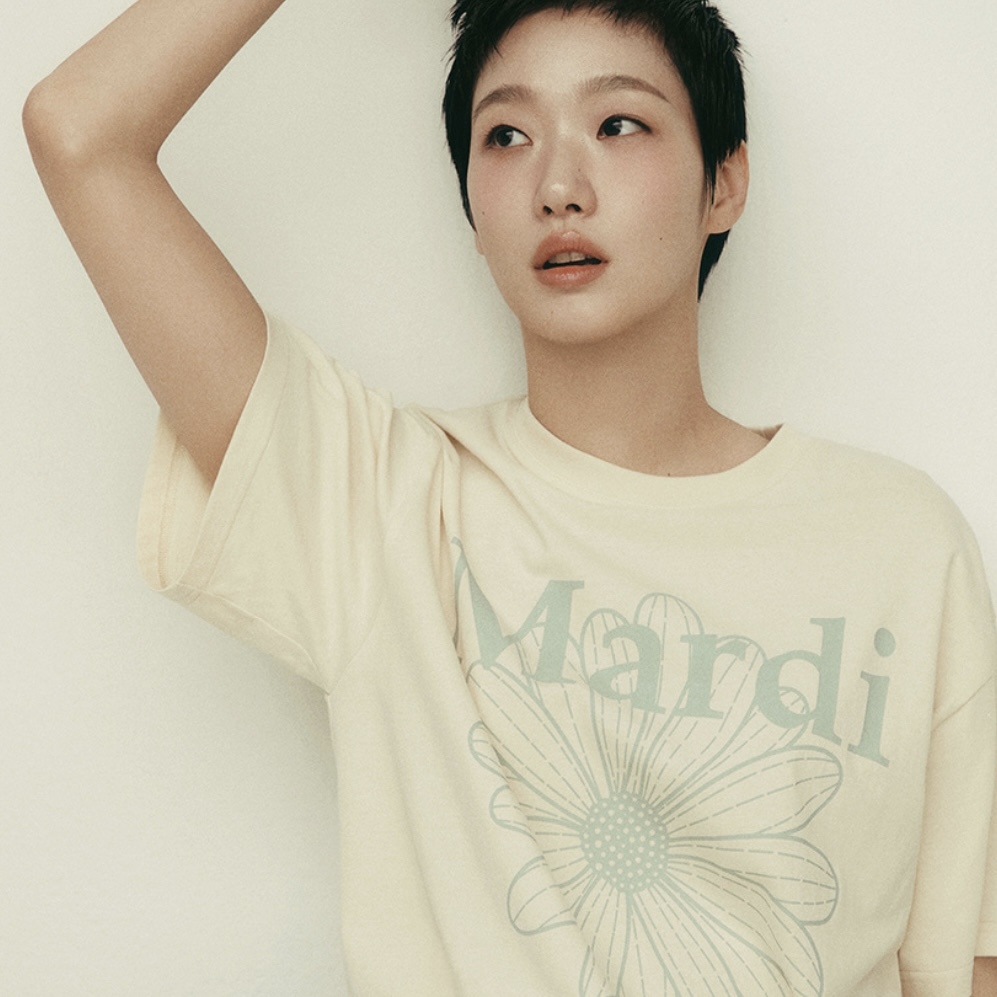 MARDI MERCREDI 奶油底 經典花朵 短袖 單花 上衣 春夏服飾 韓國代購