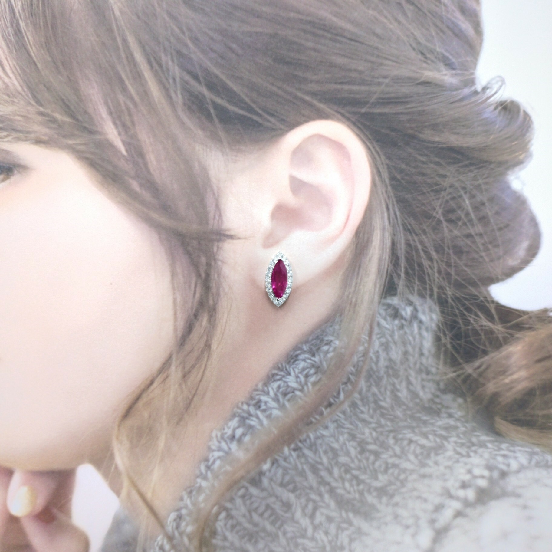 全新18K白金【主石4卡84份紅寶石】配91份鑽石耳環