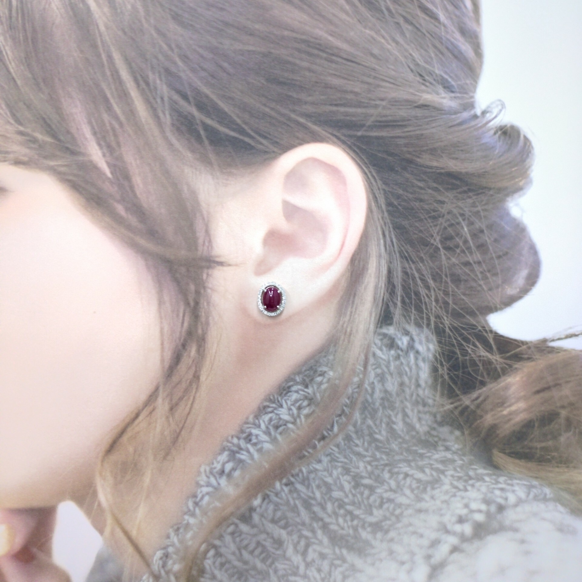 全新18K白金【主石2卡97份紅寶石】配22份鑽石耳環