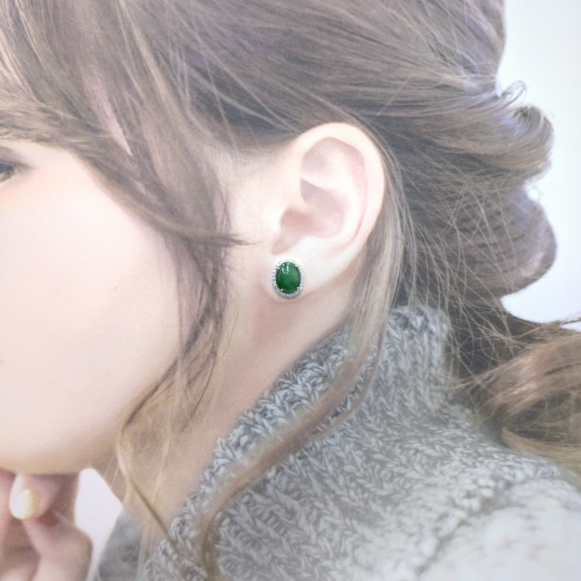 全新18K白金翡翠配21份鑽石耳環