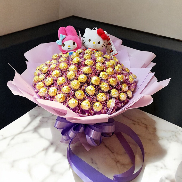 100支金莎花束美樂蒂Kitty玩偶,100朵金莎花束,金莎分享花束,婚禮二次進場金莎花