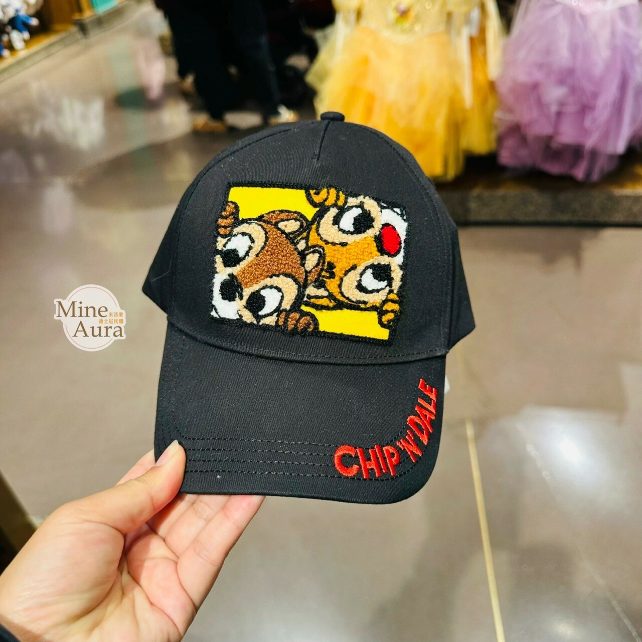 奇奇蒂蒂 Chip 'n Dale 偷看圖案 QQ毛 造型 黑底 棒球帽 帽子 -上海迪士尼樂園