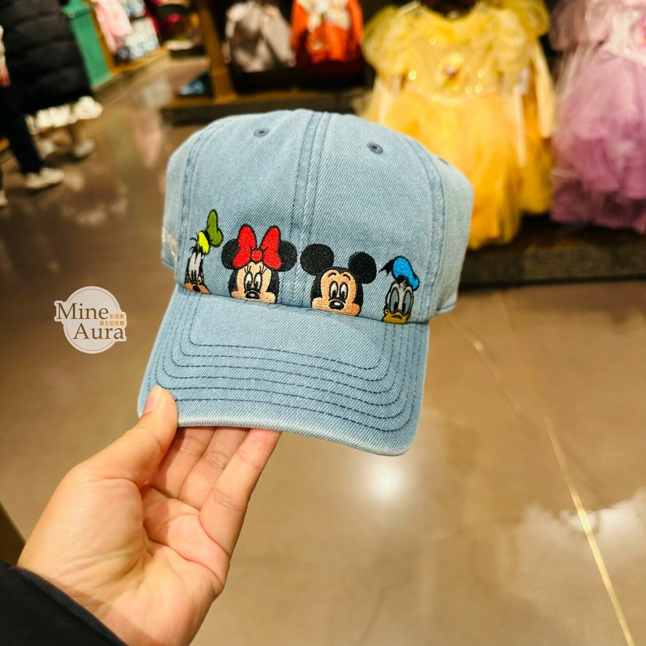 米奇 Mickey 與好友們 刺繡圖案 牛仔色 棒球帽 帽子 -上海迪士尼樂園