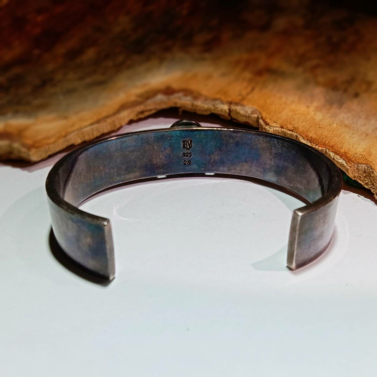 Black Venom Jewelry- Freedom & Prayer 純銀閃電、鐵十字手環鑲方形Thunder Mountain松石