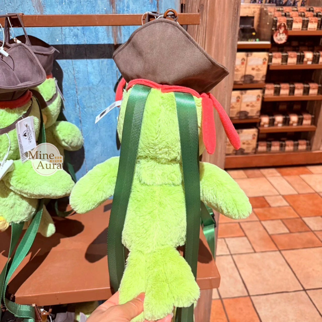 加勒比海盜 獨眼鸚鵡 絨毛 娃娃 造型 後背包 -上海迪士尼樂園