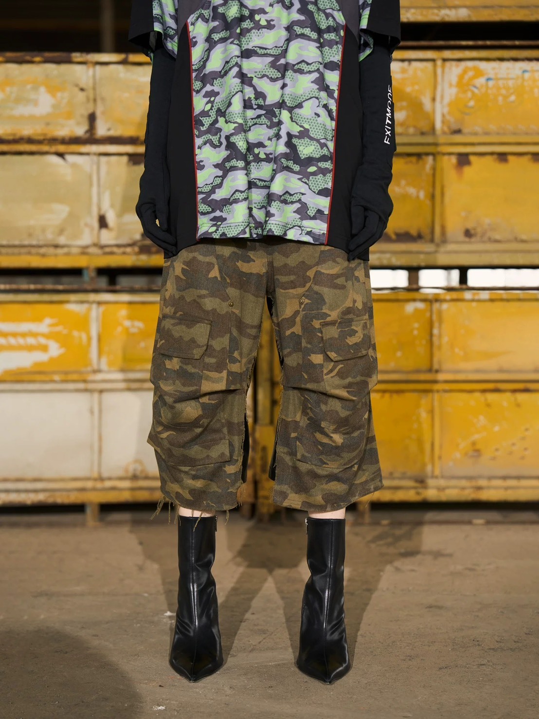 BLINDNOPLAN  工裝迷彩 拼接皮短褲